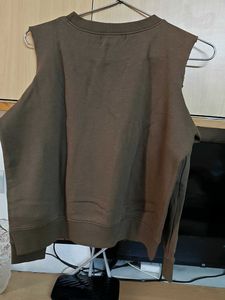 Forever 21 Cold Shoulder Sweatshirt