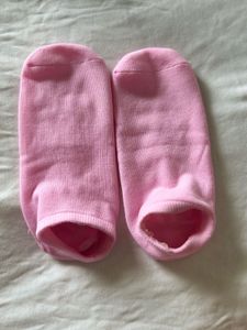 Hydrating Gel Socks – Vitamin E, Jojoba & Olive
