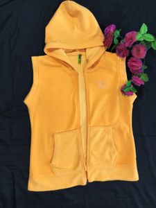 Sleeveless Hoodie