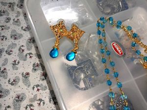 Earings