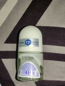 nivea under arm deodrant  even tone deodran
