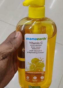Mamaearth Vitamin C Body Wash
