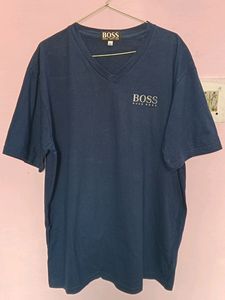 HUGO BOSS Navy Blue Men&#39;s Tshirt
