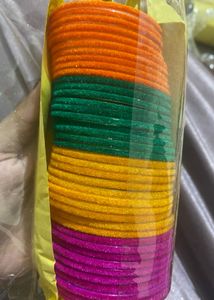 Glass Velvet Bangles Gud Condition Not Used