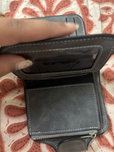 Wallets( Multi Folds And Spaces)