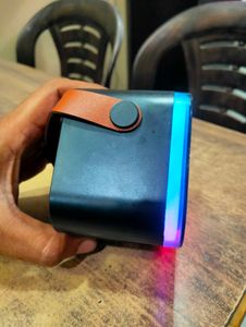 WIRELESS KARAOKE SPEAKER 🔊 with MIC🎤