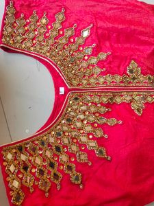 Kurta With Sleeve Nd Chunari