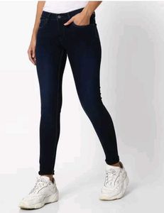Mid Rise 5 Pocket Skinny Jeans