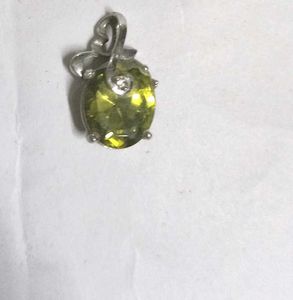 4 Pendent Each For 50 Rs