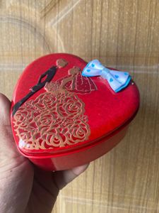 Heart Shaped Couple Figurine
