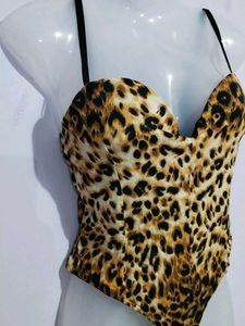 LEOPARD PRINTED BODYSUIT