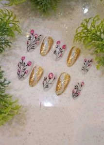 Floral Press-On Nails