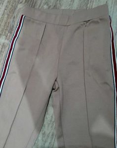 Side Striped Casual Leggings with zip at bottom