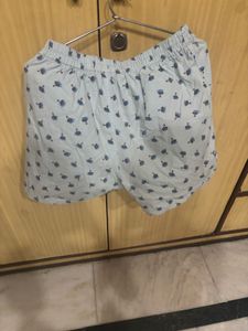 Swan Print Shorts