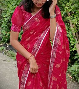 Elegant Pink Traditional Saree with Golden Leaf Pr