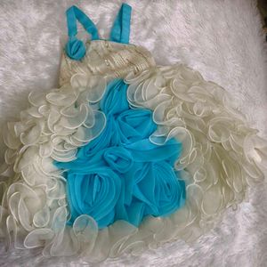 Adorable Baby Girl Dresses 6-10 months