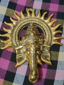Golden Colour Shri Ganesh G