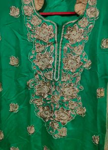 Pakistani Kurta With Dupatta And Patiyala