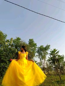 Princess 👑 Yellow 💛 Gown For You 🌹