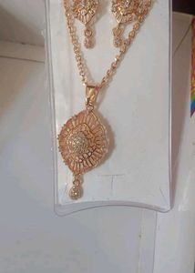 પેન્ડન્ટ ચેઈન