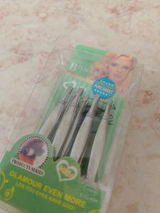 12 Piece Packet Of Eye Plucker