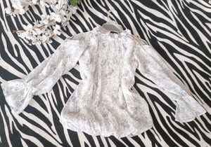 Floral Print Cold Shoulder Top