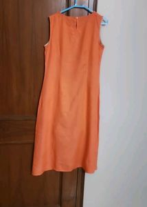 Sleeveless kurta of W brand plus small gift