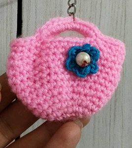 handmade crochet keychain🧶
