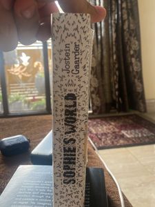 Sophie&#39;s World - Jostein Gaarder