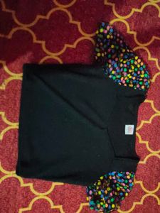 Polka Dot Sleeve Crop Top