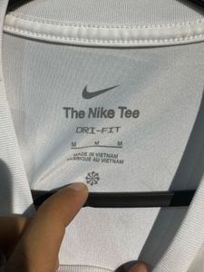 Nike Dri-FIT T-Shirt - White