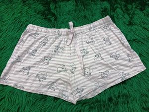 Short 💚