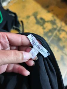 472610. Elegant Black Mini Dress