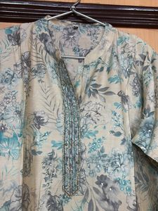 Floral Print Kurta Pant Set