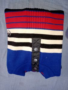 Colourful Hoddi For Winter