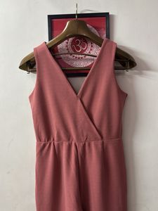 Cute Sleeveless Jumpsuit