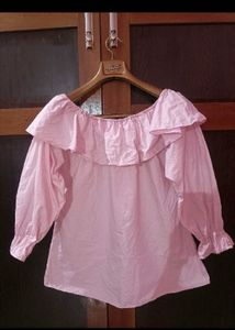 🌸Pink Ruffled Off-Shoulder Top