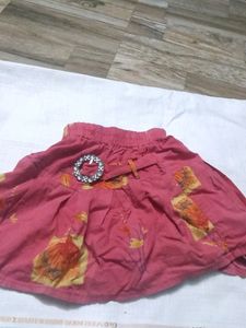 All.Short Skirt .With Kutis....No Flaws