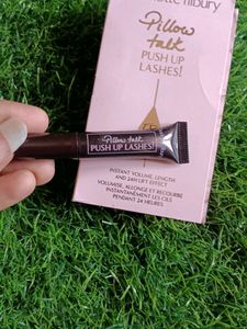 Charlotte Tilbury Pillow Talk Push Up Lashes