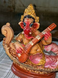 Ganesha Showpiece