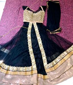 Elegant Black &amp; Gold Anarkali Gown
