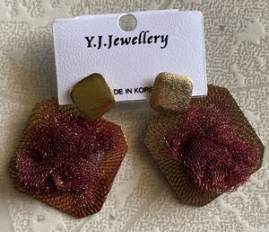 Elegant Mesh Flower Stud Earrings