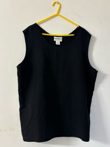 Black Sleeveless Top