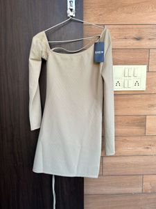 Elegant One-Shoulder Mini Dress