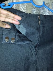 a Must have Trouser pant. Can Fit 26-28 Waist