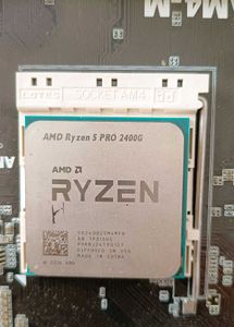 AMD RYZEN 5 2400G Gaming Processor (Working)