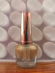 BEIGE COLOUR NAIL POLISH