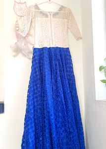 🥳GOWN FOR SALE ✅