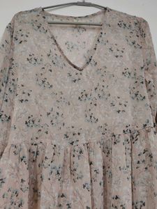 Top In Foral Print