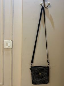 Tommy  hilfiger sling bag